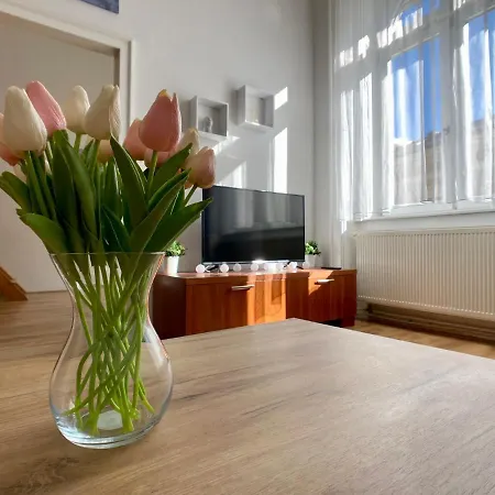 Apartment Florian Apartman Pecs